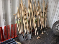 Partij diverse hand tuingereedschap nieuw 72stuks (marge) - afbeelding 1 van  1