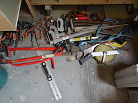 Partij diverse handgereedschap - afbeelding 1 van  17