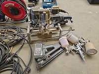 Partij diverse handgereedschappen en elektrische gereedschappen - afbeelding 17 van  17