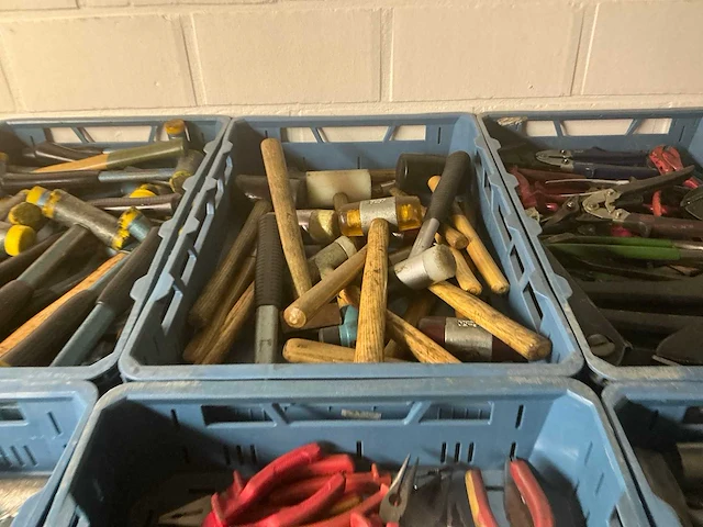 Partij diverse handgereedschappen - afbeelding 7 van  9