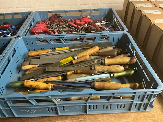 Partij diverse handgereedschappen - afbeelding 2 van  9