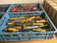 Partij diverse handgereedschappen - afbeelding 2 van  9