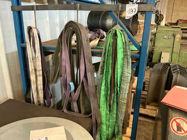 Partij diverse hijsbanden - afbeelding 1 van  3