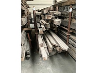 Partij diverse historische eiken balken - afbeelding 2 van  7