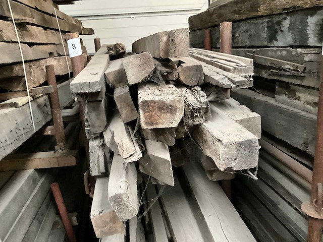 Partij diverse historische eiken balken - afbeelding 3 van  7