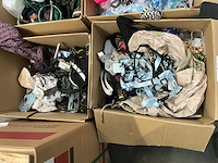 Partij diverse hondenleibanden -en harnassen - afbeelding 2 van  14