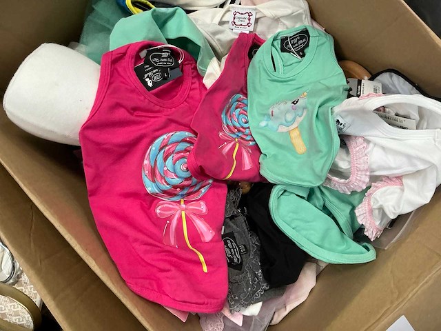 Partij diverse hondenleibanden -en harnassen - afbeelding 2 van  13