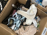 Partij diverse hondenleibanden -en harnassen - afbeelding 4 van  14