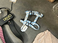 Partij diverse hondenleibanden -en harnassen - afbeelding 14 van  14