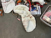 Partij diverse hondenleibanden en -harnassen - afbeelding 3 van  10