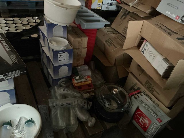 Partij diverse horecabenodigheden - afbeelding 1 van  3