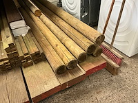 Partij diverse houten balken - afbeelding 2 van  9