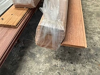 Partij diverse houten gevelbekleding en boenselplanken - afbeelding 15 van  17