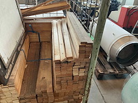 Partij diverse houten latten - afbeelding 2 van  6