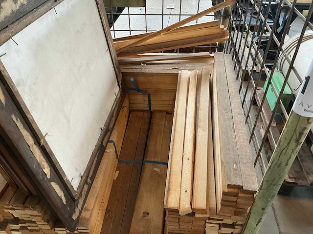 Partij diverse houten latten - afbeelding 3 van  6
