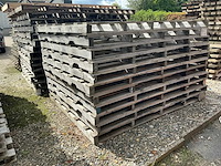 Partij diverse houten palletten - afbeelding 5 van  6