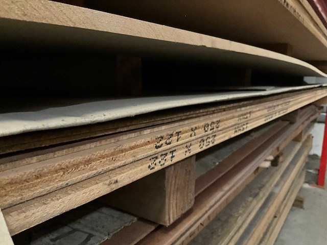 Partij diverse houten platen (35x) - afbeelding 20 van  22