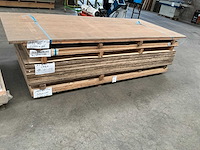 Partij diverse houten platen - afbeelding 1 van  6