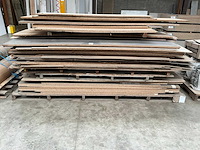Partij diverse houten platen - afbeelding 1 van  4