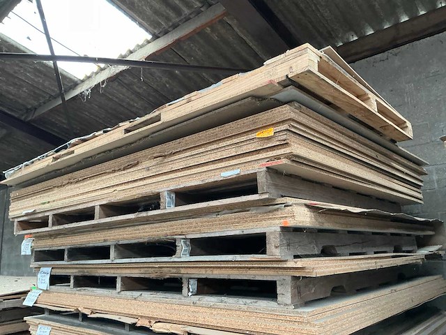 Partij diverse houten platen - afbeelding 2 van  10