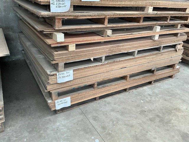 Partij diverse houten platen - afbeelding 3 van  8