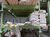 Partij diverse houten plinten - afbeelding 4 van  5