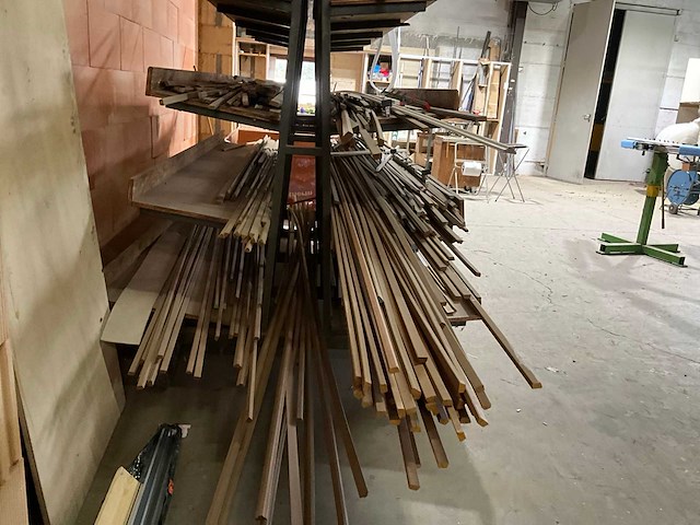 Partij diverse houten profielen - afbeelding 7 van  10
