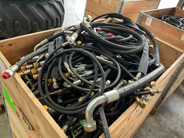 Partij diverse hydraulisch leidingen - afbeelding 3 van  3