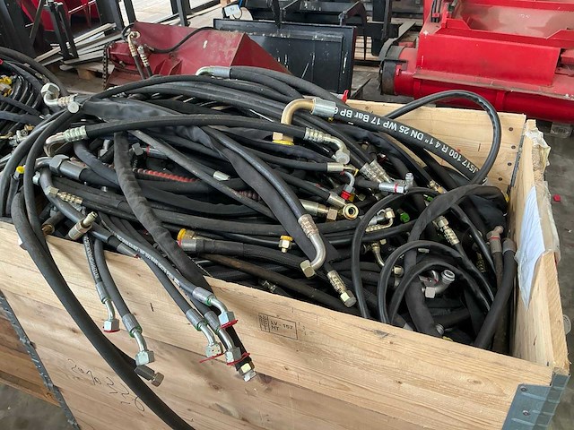 Partij diverse hydraulisch leidingen - afbeelding 4 van  4