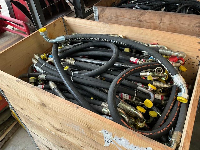 Partij diverse hydraulisch leidingen - afbeelding 3 van  5