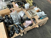 Partij diverse hydraulische onderdelen - afbeelding 5 van  5