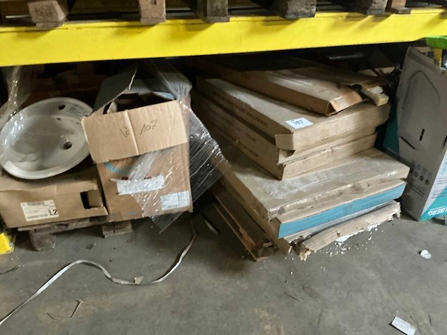 Partij diverse ideal standard sanitaire benodigdheden - afbeelding 5 van  6