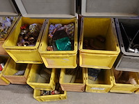 Partij diverse ijzerwaren + metalen rek - afbeelding 10 van  24