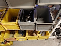 Partij diverse ijzerwaren + metalen rek - afbeelding 11 van  24