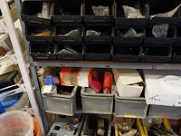 Partij diverse ijzerwaren + metalen rek - afbeelding 19 van  24
