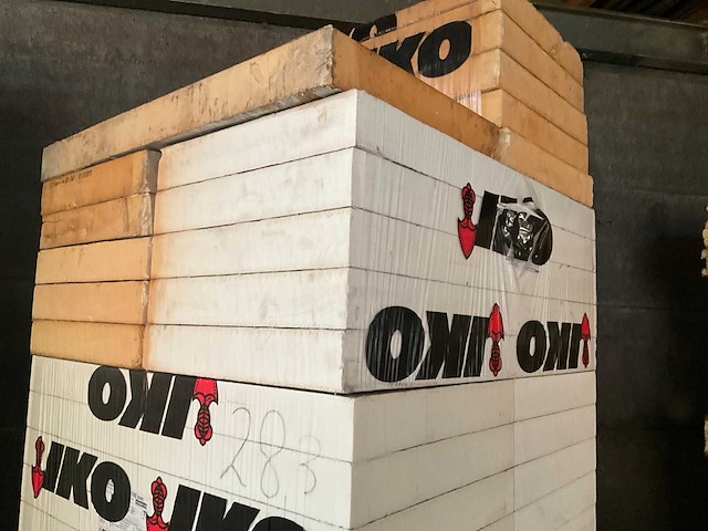 Partij diverse iko isolatie panelen 10 cm dik (28,30 m2) - afbeelding 9 van  11