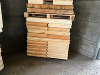Partij diverse iko isolatie panelen 10 cm tand en groef (16 m2) - afbeelding 1 van  8