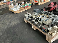 Partij diverse industriële elektro - afbeelding 10 van  18