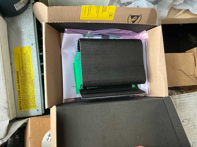 Partij diverse industriële elektro - afbeelding 14 van  18