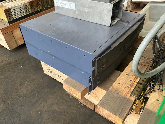 Partij diverse industriële elektro - afbeelding 12 van  17