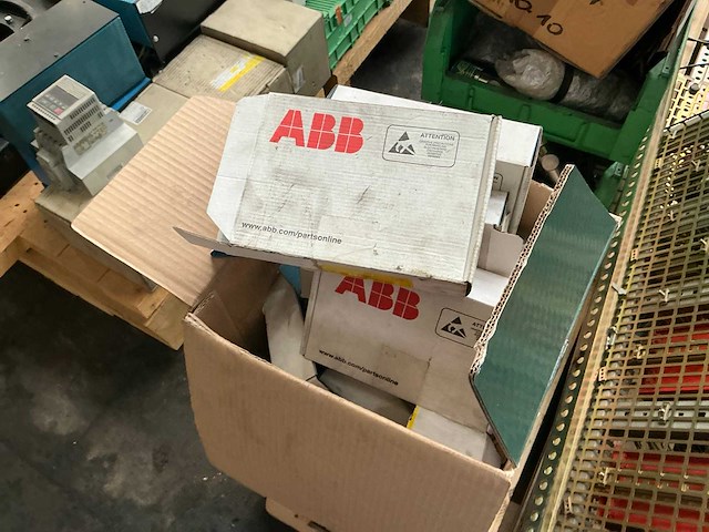 Partij diverse industriële elektro - afbeelding 17 van  17