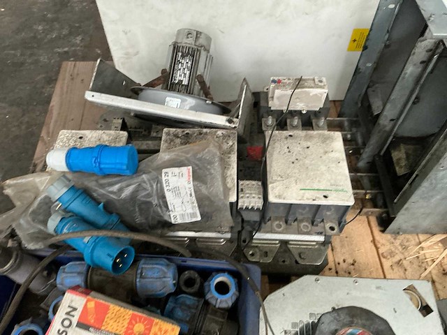 Partij diverse industriële elektro - afbeelding 3 van  6