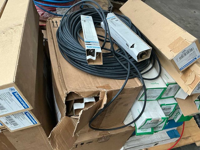 Partij diverse industriële elektro - afbeelding 9 van  9