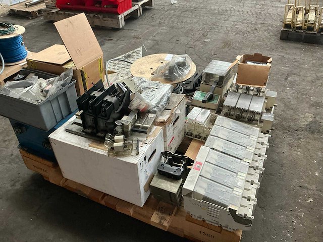 Partij diverse industriële elektro - afbeelding 5 van  11