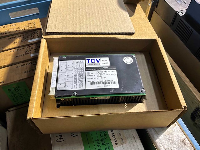 Partij diverse industriële elektro - afbeelding 4 van  7