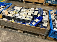 Partij diverse industriële elektro - afbeelding 11 van  11