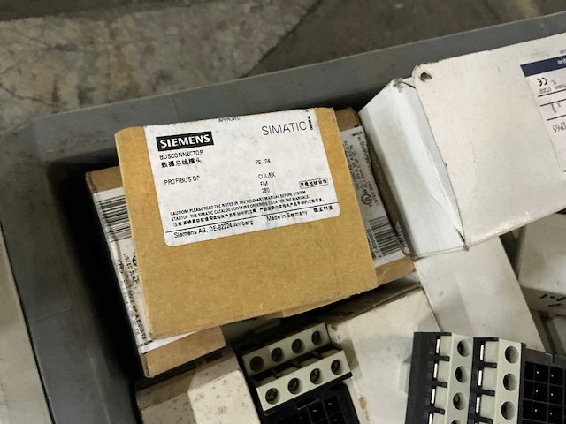 Partij diverse industriële elektro - afbeelding 11 van  11