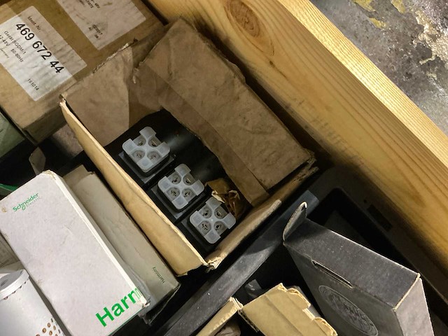 Partij diverse industriële elektro - afbeelding 7 van  11