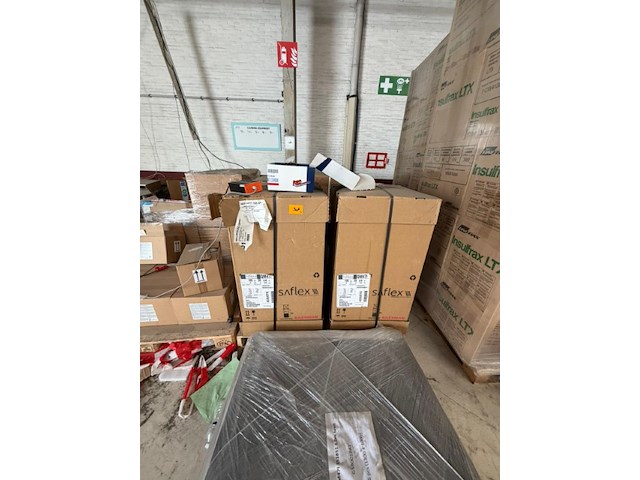 Partij diverse industriële verbruiksgoederen + toebehoren - afbeelding 2 van  17