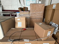 Partij diverse industriële verbruiksgoederen + toebehoren - afbeelding 3 van  17